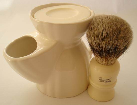 Progress Vulfix Grosvenor 404B shaving brush with pottery shaving mug